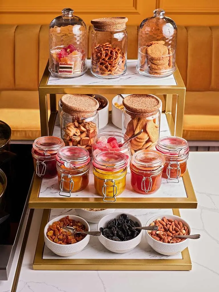 The Basilian Minsk, Curio Collection By Hilton Hotel